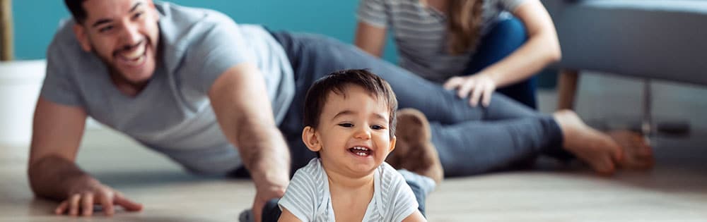 family toddler crawl